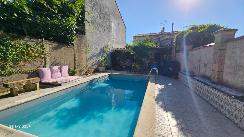 Maison - 88 m² - 5 pièces