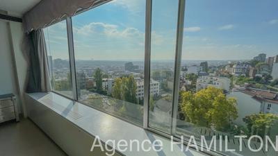 Appartement - 97 m² - 4 pièces