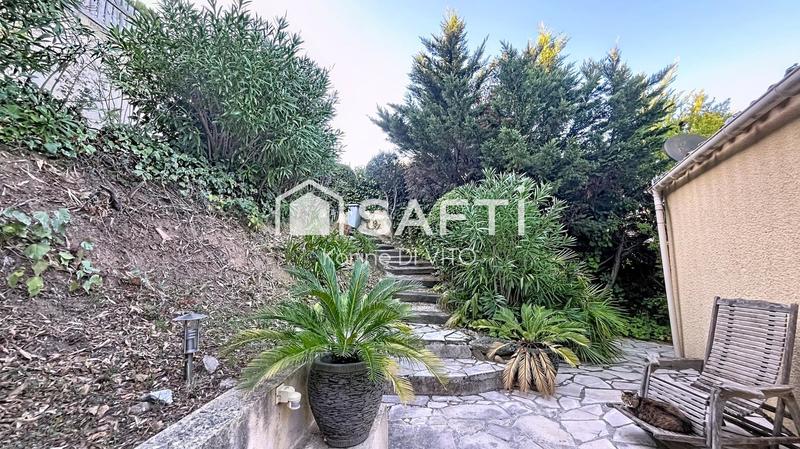 Maison - 166 m² - 5 pièces