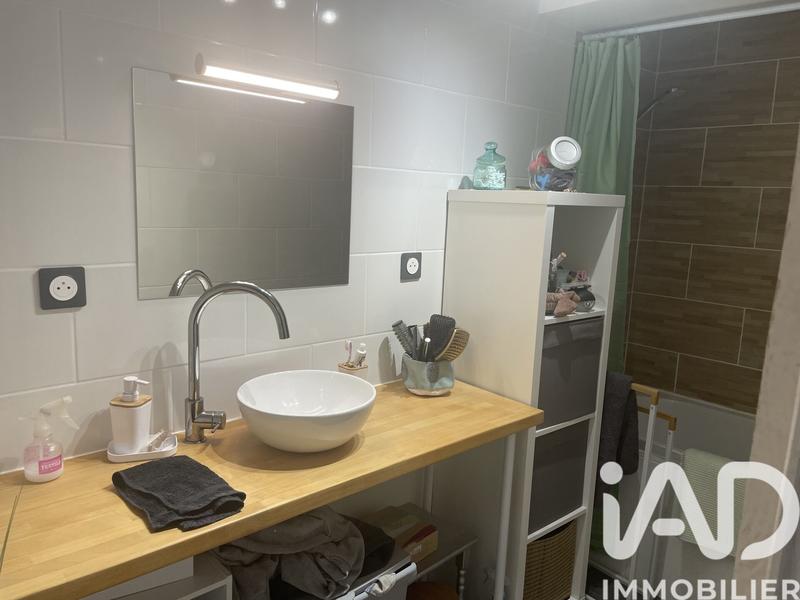 Maison - 90 m² - 3 pièces