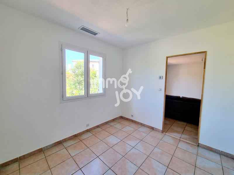 Maison - 93 m² - 5 pièces