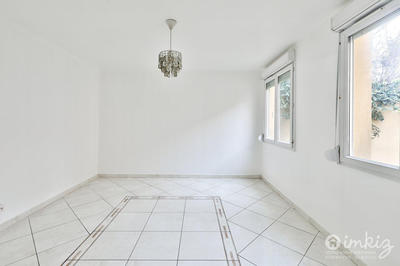 Maison - 139 m² - 8 pièces