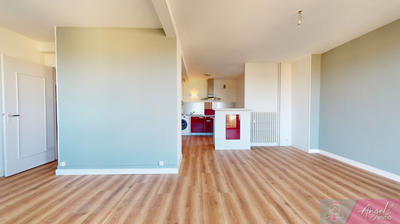 Appartement - 72 m² - 3 pièces