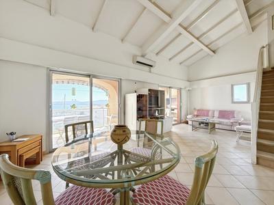 Duplex - 111 m² - 3 pièces