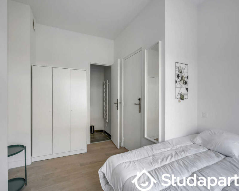 Chambre - 43 m² - 1 pièce