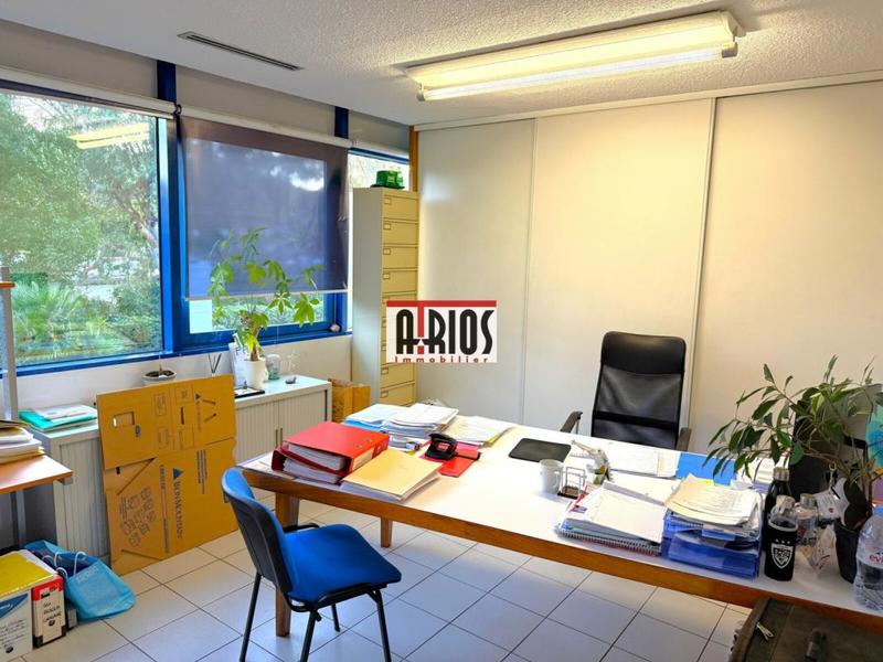 Bureau - 315 m²