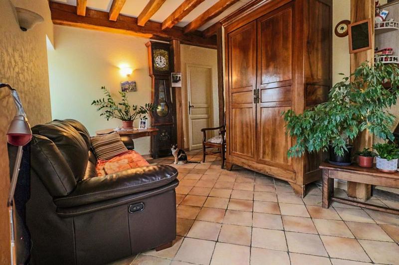 Maison - 430 m² - 17 pièces