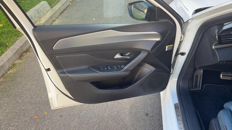 Peugeot 308 III 1.6 Puretech 225 Hybrid e-Eat8 Gt Pack - Automatique