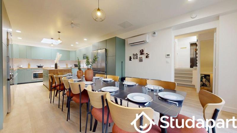 Chambre - 9 m² - 1 pièce