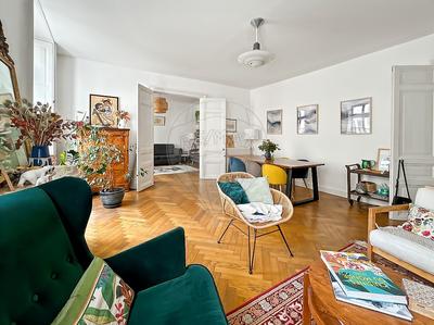 Appartement - 147 m² - 5 pièces