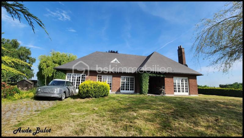 Maison - 165 m² - 8 pièces