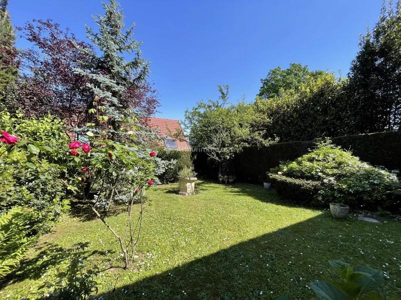 Maison - 190 m² - 8 pièces