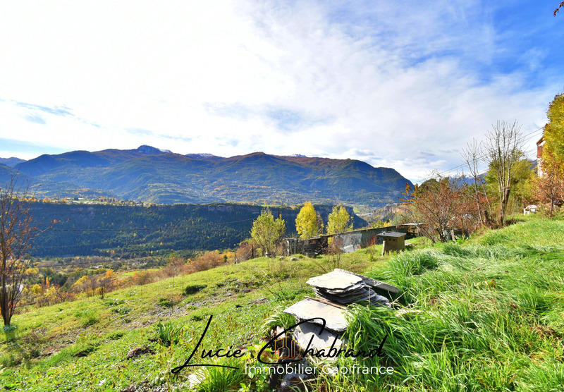 Terrain constructible - 936 m²