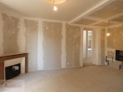 Maison de village - 80 m² - 4 pièces