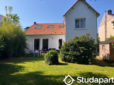 Chambre - 15 m² - 1 pièce