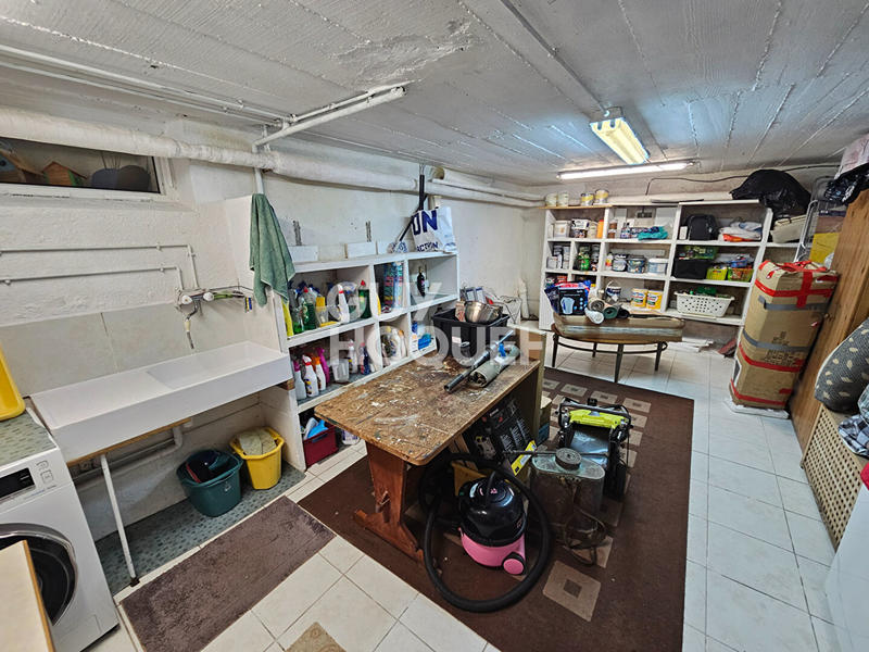 Maison - 169 m² - 6 pièces