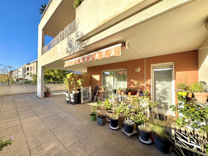 Appartement - 67 m² - 3 pièces