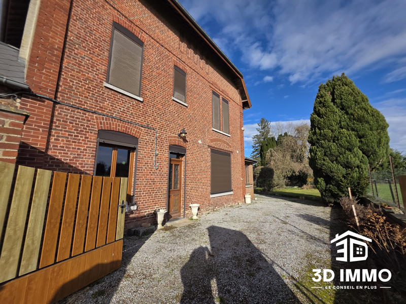 Maison - 254 m² - 12 pièces