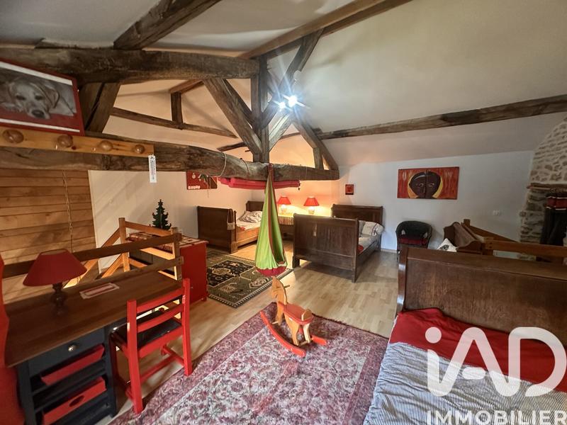 Maison de village - 220 m² - 7 pièces