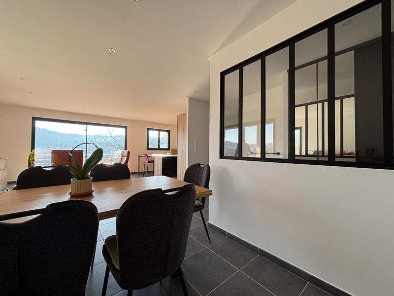 Maison - 113 m² - 4 pièces