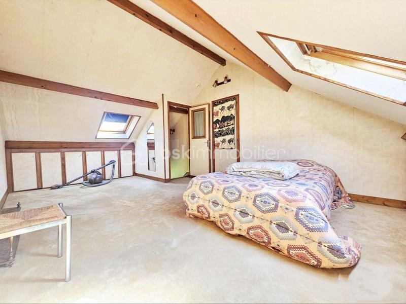 Maison traditionnelle - 95 m² - 4 pièces