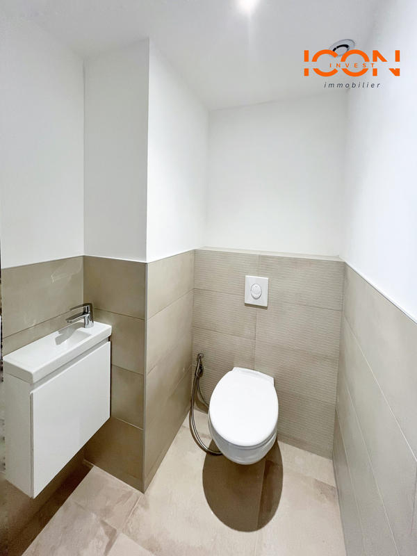 Maison contemporaine - 152 m² - 6 pièces