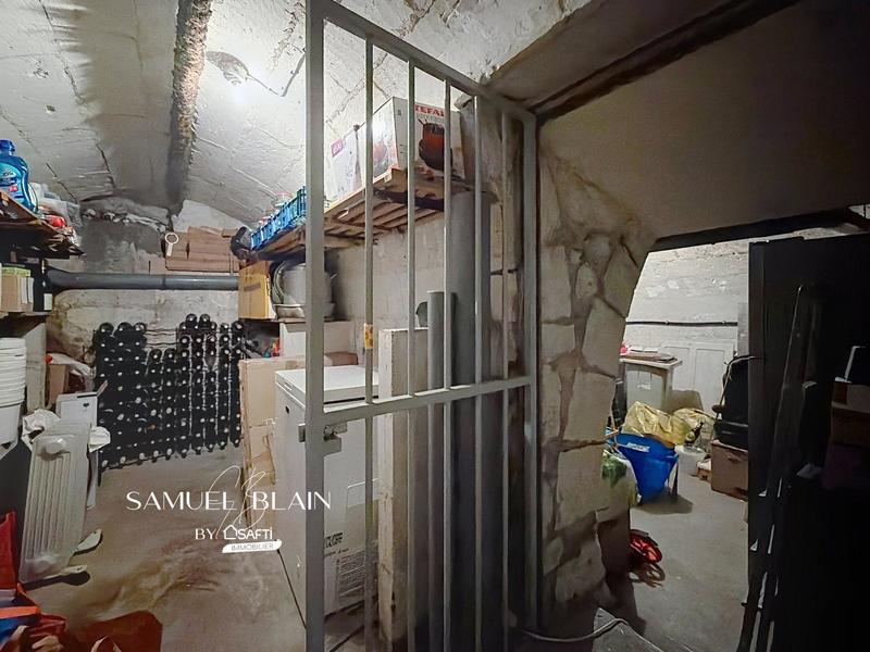 Maison de ville - 200 m² - 9 pièces