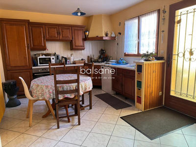 Maison - 122 m² - 5 pièces