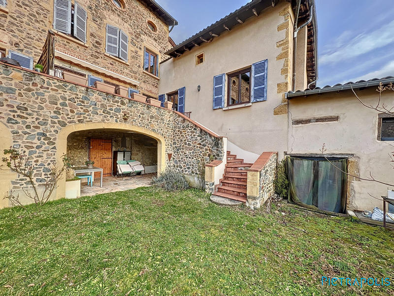 Appartement - 132 m² - 6 pièces