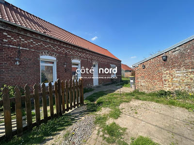 Maison - 100 m² - 5 pièces