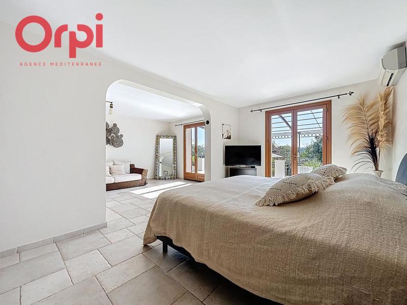 Villa - 186 m² - 5 pièces