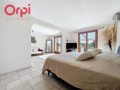 Villa - 186 m² - 5 pièces