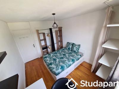 Chambre - 12 m² - 1 pièce