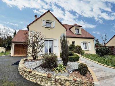 Pavillon - 146 m² - 8 pièces