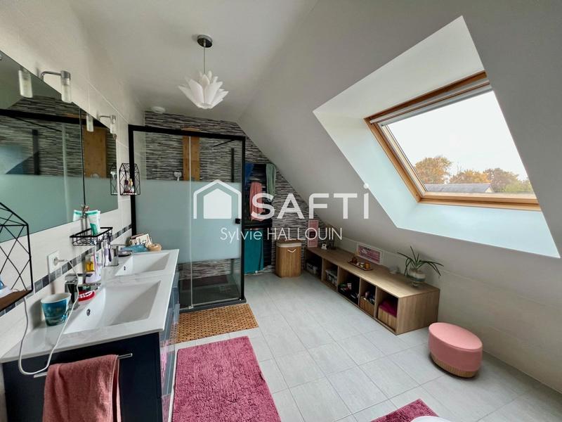 Maison - 127 m² - 5 pièces