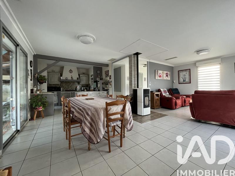 Maison - 111 m² - 5 pièces