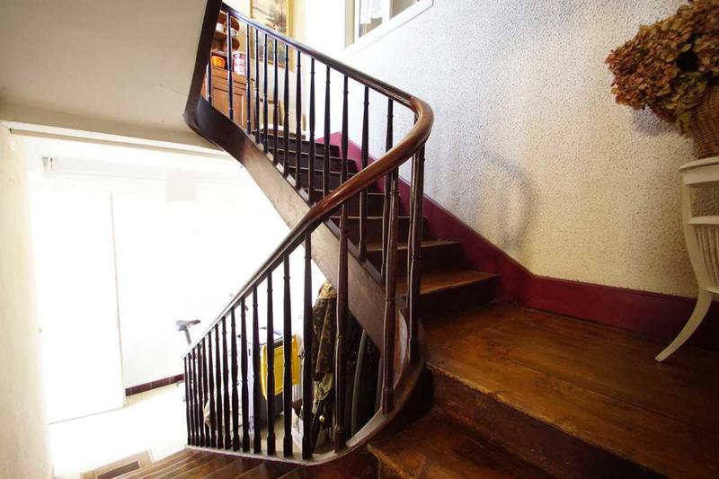 Viager - Maison de ville - 209 m² - 7 pièces