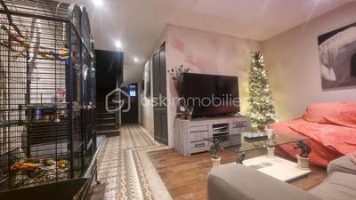 Propriété - 175 m² - 11 pièces