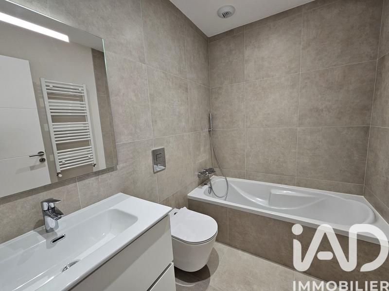 Maison - 183 m² - 6 pièces