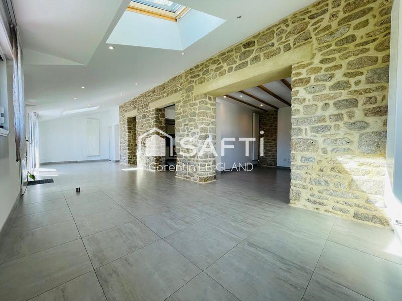 Maison - 140 m² - 7 pièces