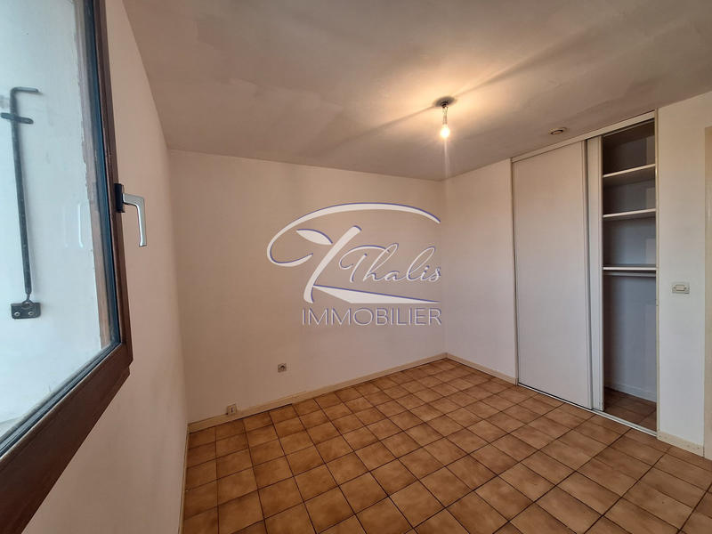 Maison traditionnelle - 86 m² - 8 pièces