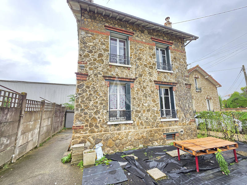 Maison - 53 m² - 4 pièces