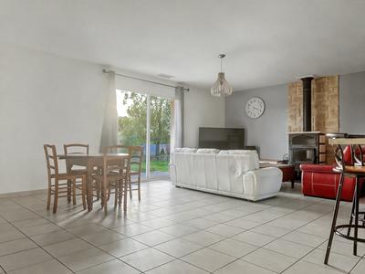 Maison - 118 m² - 5 pièces