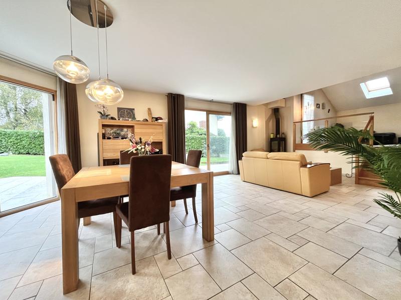 Maison - 156 m² - 6 pièces