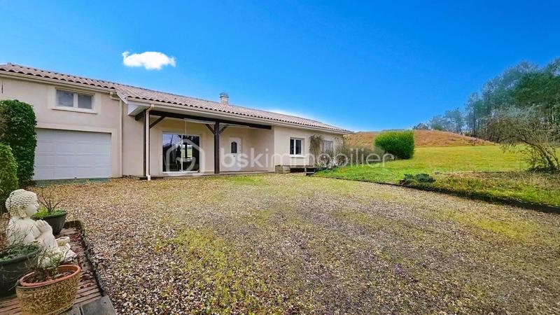 Maison - 100 m² - 5 pièces