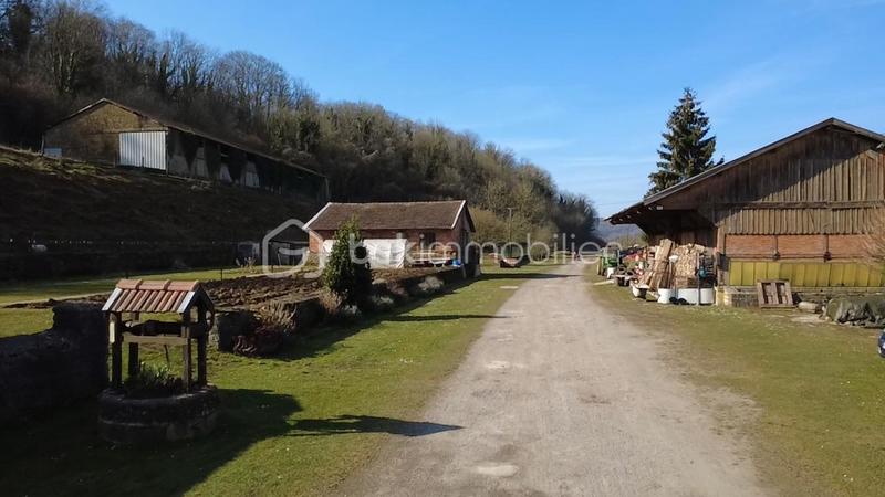 Maison de campagne - 727 m² - 5 pièces