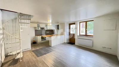 Maison de ville - 62 m² - 3 pièces