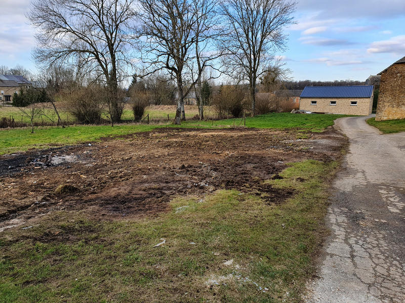 Terrain - 1 000 m²