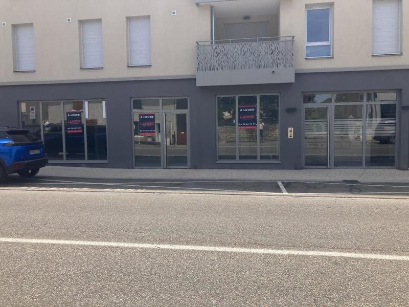 Local commercial - 179 m²