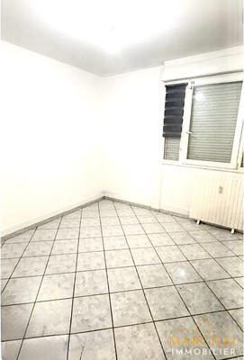 Appartement - 76 m² - 4 pièces